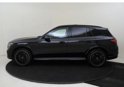 Mercedes-Benz GLC 300, 2025