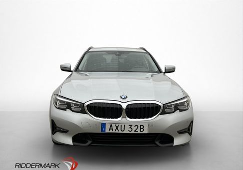 BMW 330, 2021