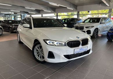 BMW 318, 2023