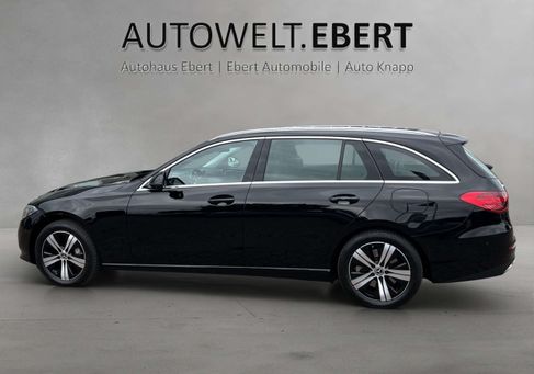 Mercedes-Benz C 300, 2022