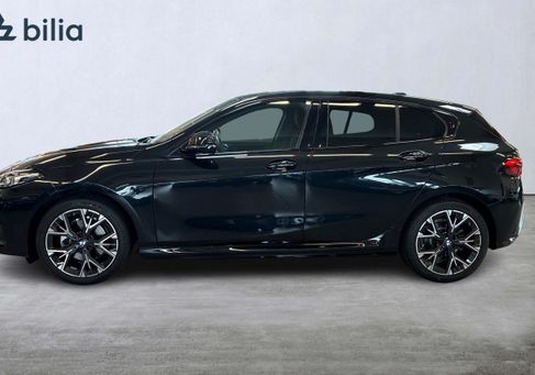 BMW 120, 2026 3