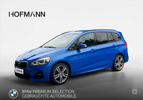 BMW 220, 2020