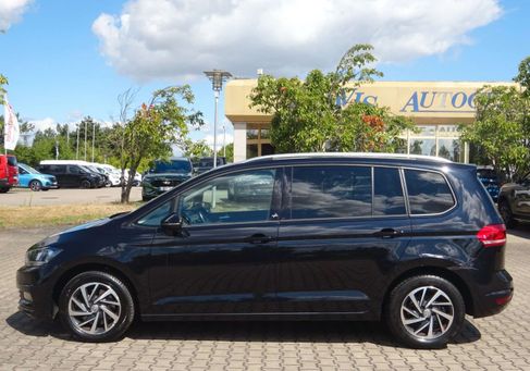 Volkswagen Touran, 2018 3