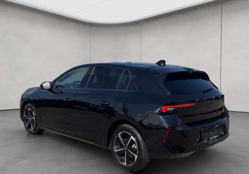 Opel Astra, 2025