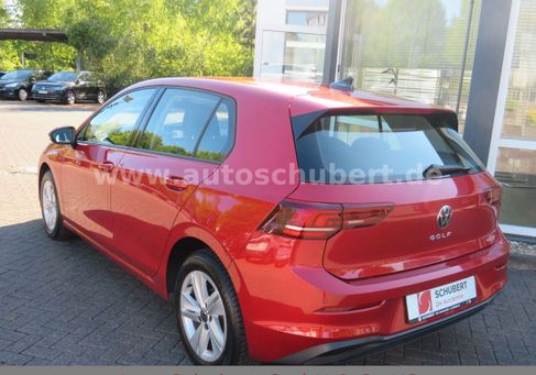 Volkswagen Golf, 2024 3