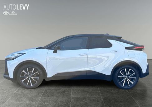 Toyota C-HR, 2025 3