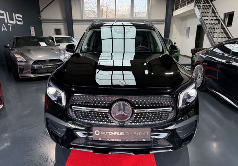 Mercedes-Benz GLB 200, 2022