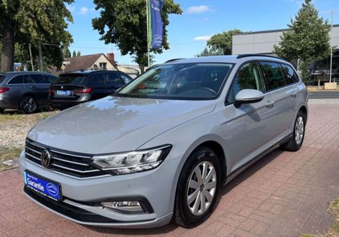 Volkswagen Passat Variant, 2023 3