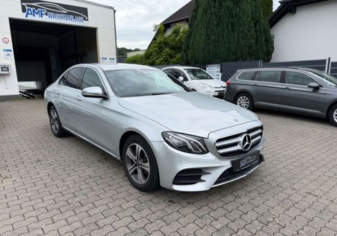 Mercedes-Benz E 200, 2018 2