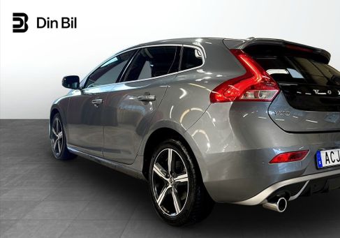 Volvo V40, 2019