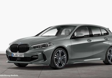 BMW 120, 2023