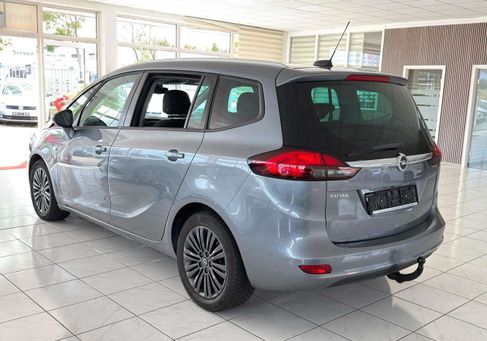 Opel Zafira, 2019