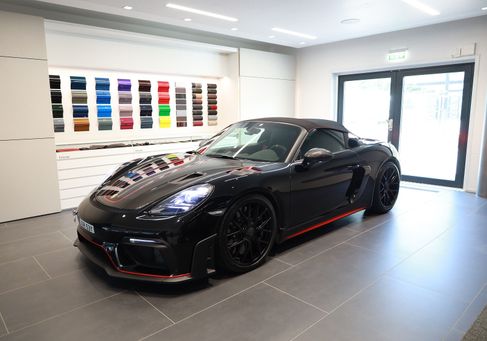 Porsche 718, 2024