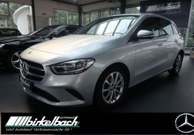 Mercedes-Benz B 180, 2021