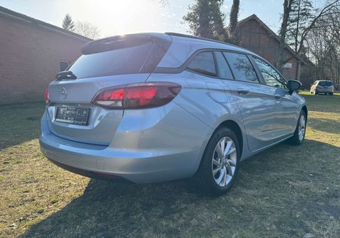 Opel Astra, 2021