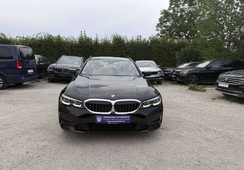 BMW 320, 2022