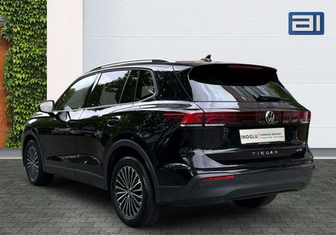 Volkswagen Tiguan, 2024