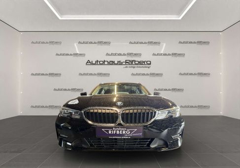 BMW 320, 2022