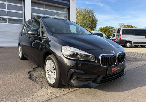 BMW 220, 2020 3