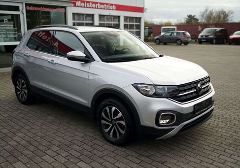 Volkswagen T-Cross, 2021