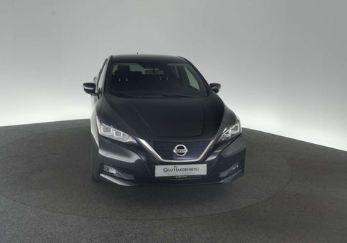 Nissan Leaf, 2021 3