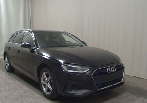 Audi A4, 2023 3