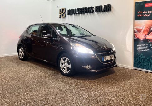 Peugeot 208, 2012