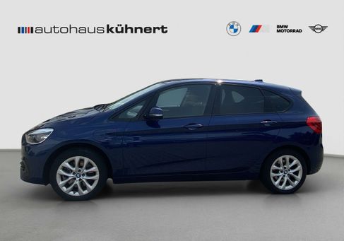 BMW 225, 2019