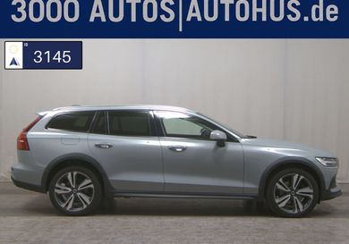 Volvo V60 Cross Country, 2023