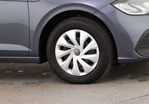 Volkswagen Polo, 2023 3