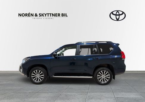 Toyota Land Cruiser, 2023 3