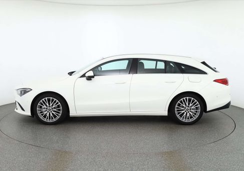 Mercedes-Benz CLA 180, 2020