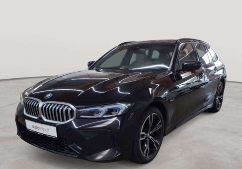 BMW 320, 2022