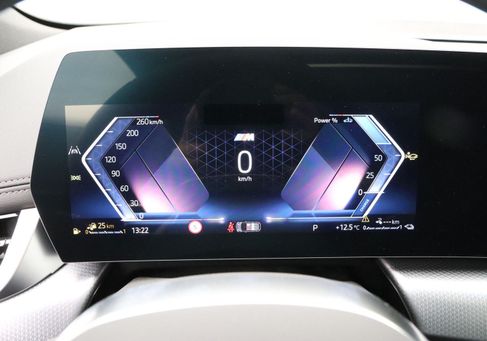 BMW 225 Active Tourer, 2026