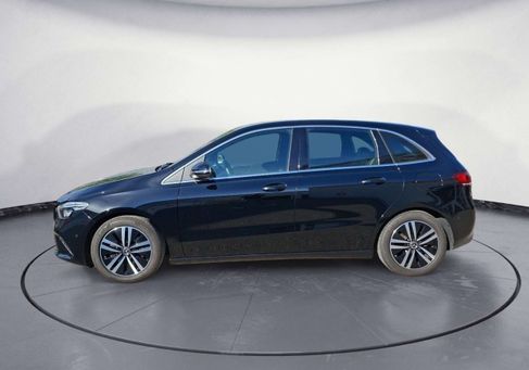 Mercedes-Benz B 200, 2021