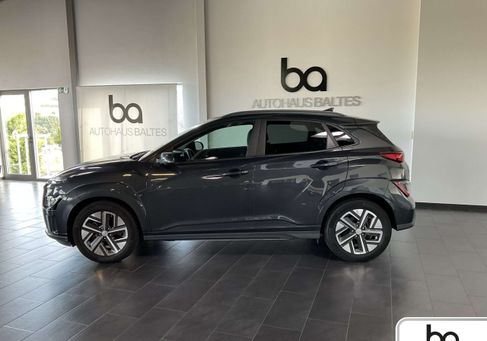 Hyundai Kona, 2023 3