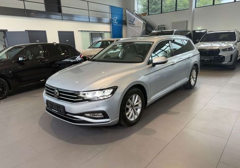 Volkswagen Passat Variant, 2023