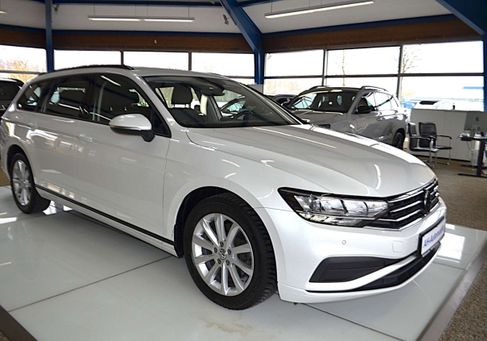 Volkswagen Passat Variant, 2023 2