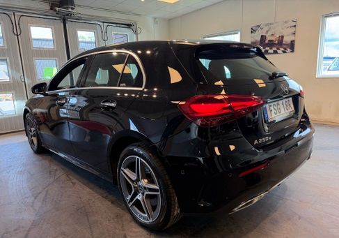 Mercedes-Benz A 250, 2023
