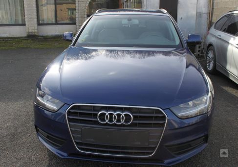 Audi A4, 2013