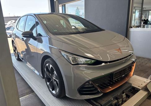 Cupra Born, 2024