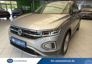 Volkswagen T-Roc, 2023