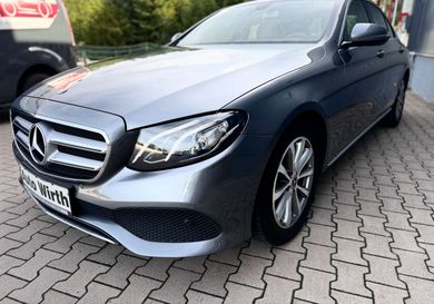 Mercedes-Benz E 220, 2018