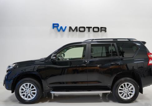 Toyota Land Cruiser, 2014