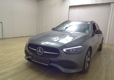 Mercedes-Benz C 220, 2023