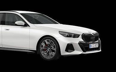 BMW 530, 2027