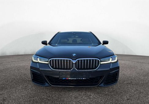 BMW 520, 2020