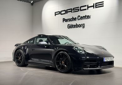Porsche 911, 2025