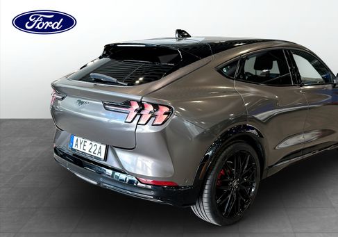 Ford Mustang Mach-E, 2021 2