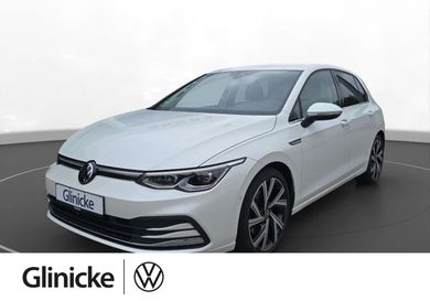 Volkswagen Golf, 2022